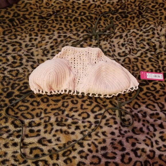 Xhilaration Other - Knitted bikini top size xl